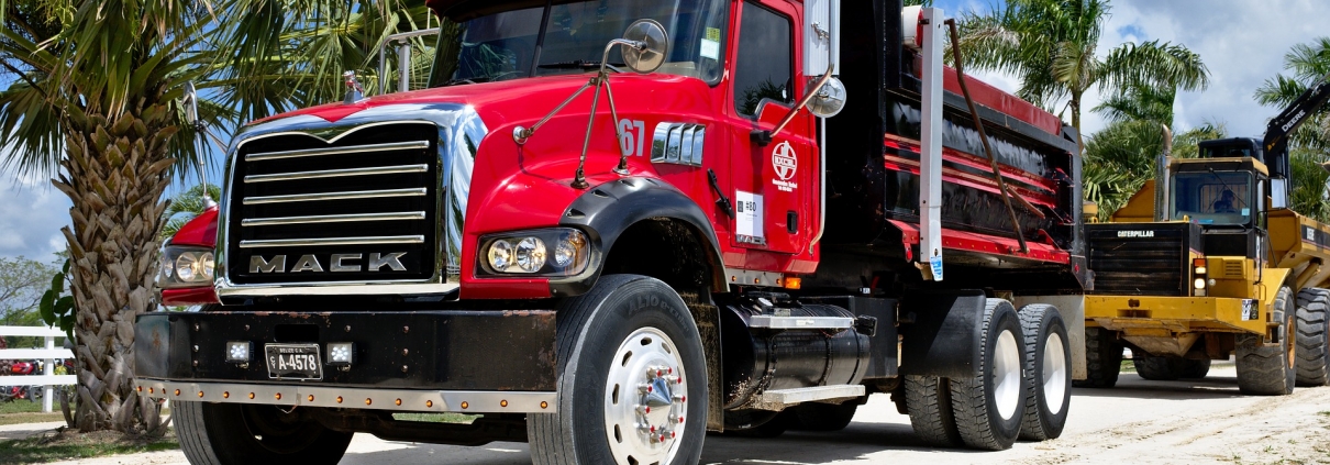 6 Essentials Truck Driver Needs: How To Stay Safe and Comfortable On The  Road!