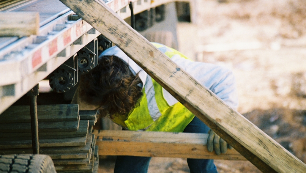 How to Create a Career Path as a Truck Driver