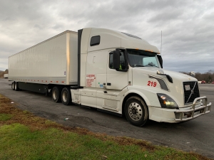 US Cargo Trucking truck